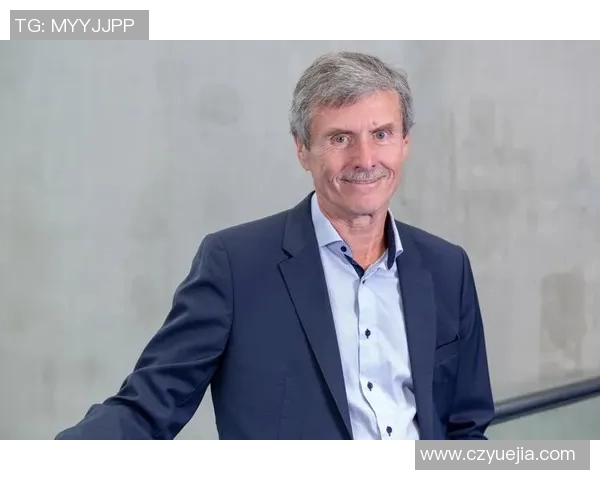 波鸿与杜伊斯堡实力分析及近期表现对比探讨